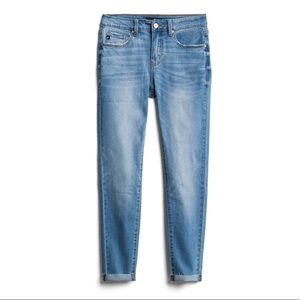 KanCan Annalise skinny clean jean size 28/6